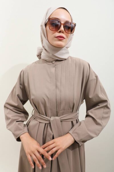 فستان ربيعي كالفن مع حزام