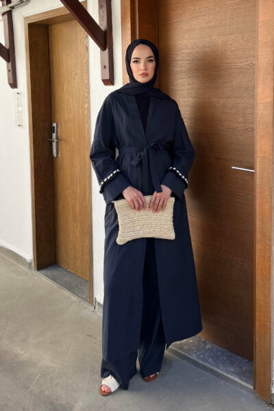 طقم صيفي ثلاث قطع بلمسة صدفة بحرية كحلي