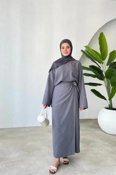 طقم صيفي تنورة مميز رصاصي