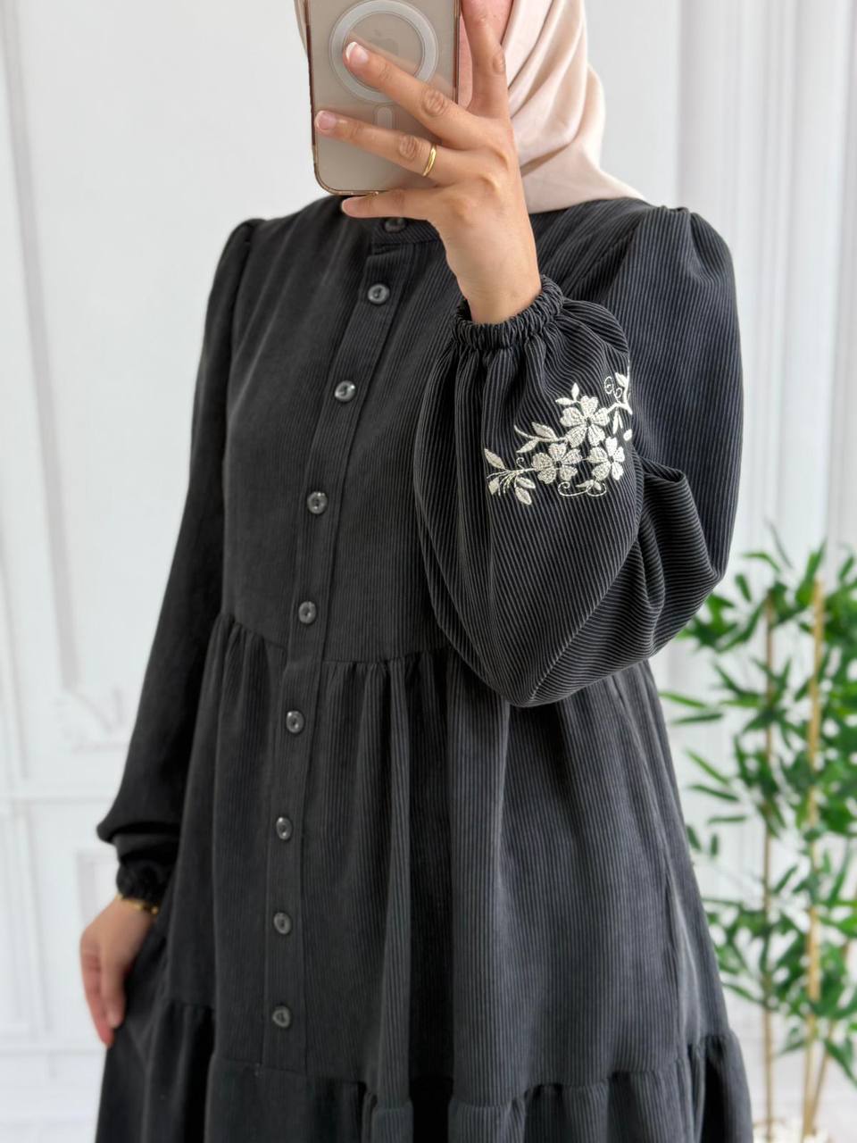 لينا من رام الله