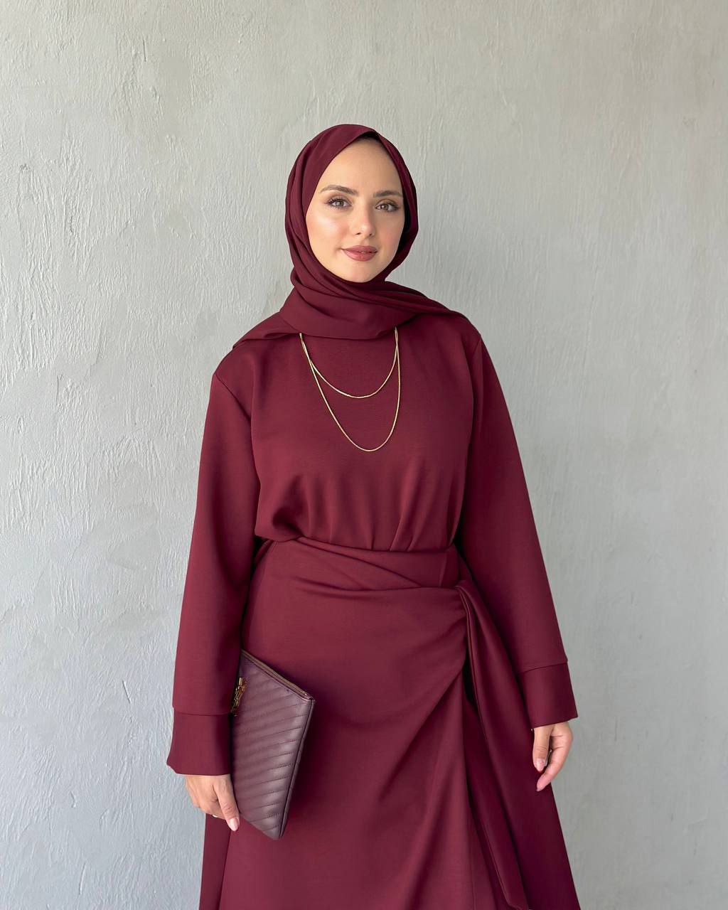 طقم تنورة أويشو مميز | بوردو - الصورة 2