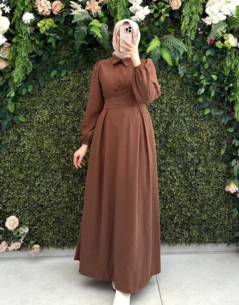 فستان همسة – فستان طويل بتصميم أنيق | بني