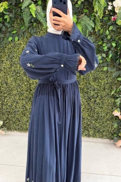 فستان أوركيد بلمسة الورد المميز مع حزام | كحلي