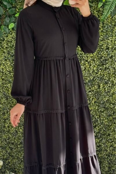 فستان أريام بتفاصيل ناعمة وتصميم أنيق | أسود